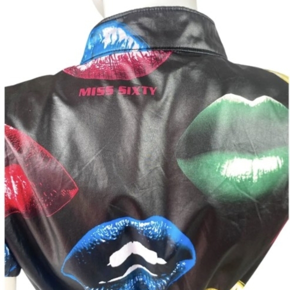 MISS SIXTY 1990s Sharlene Iconic Lips Print Crop Zip Top Vest Gilet - Picture 3 of 12